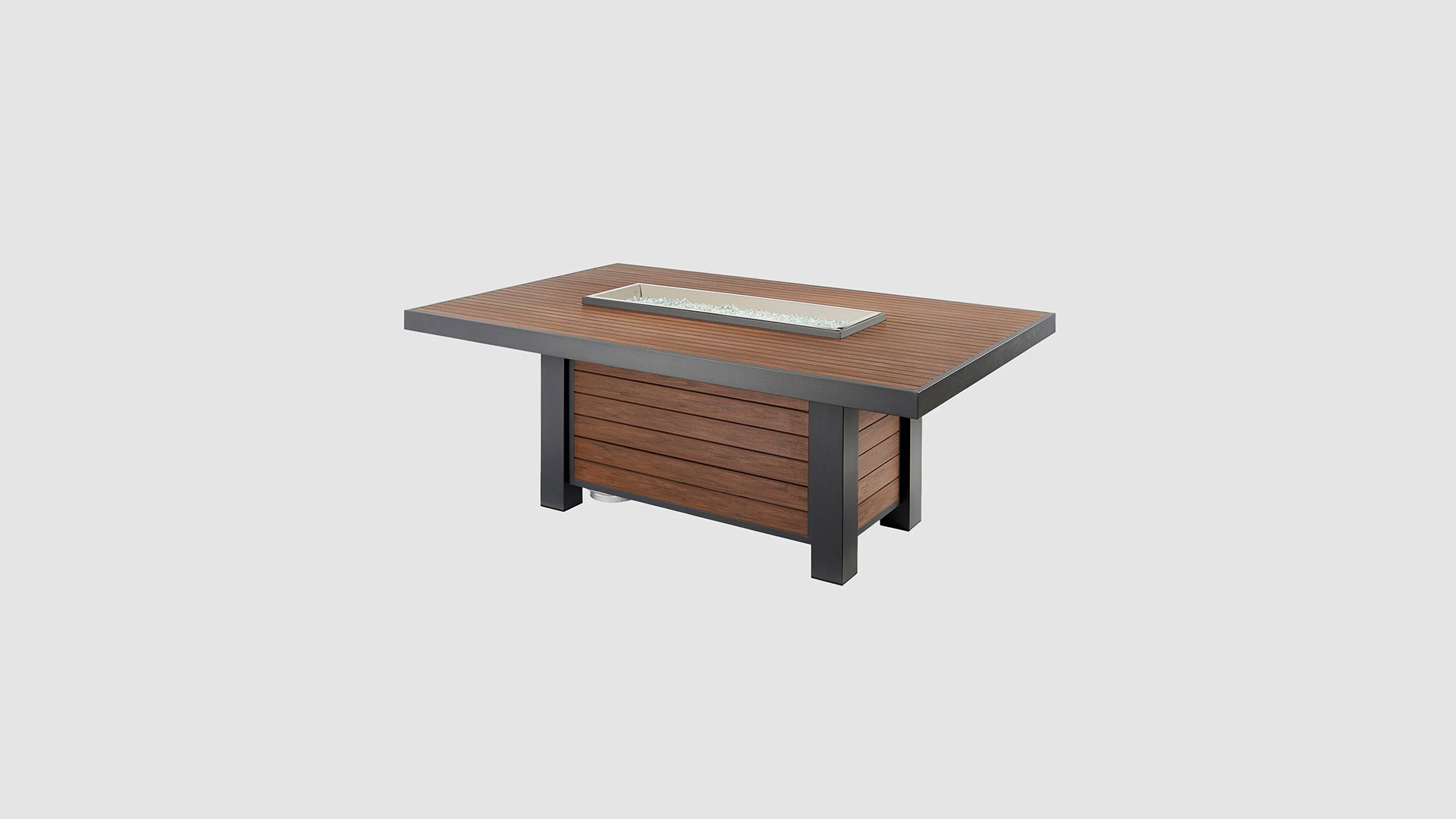 Outdoor-Great-Room-Kenwood-and-Brooks-Linear-Dining- Height-Fire-Pit