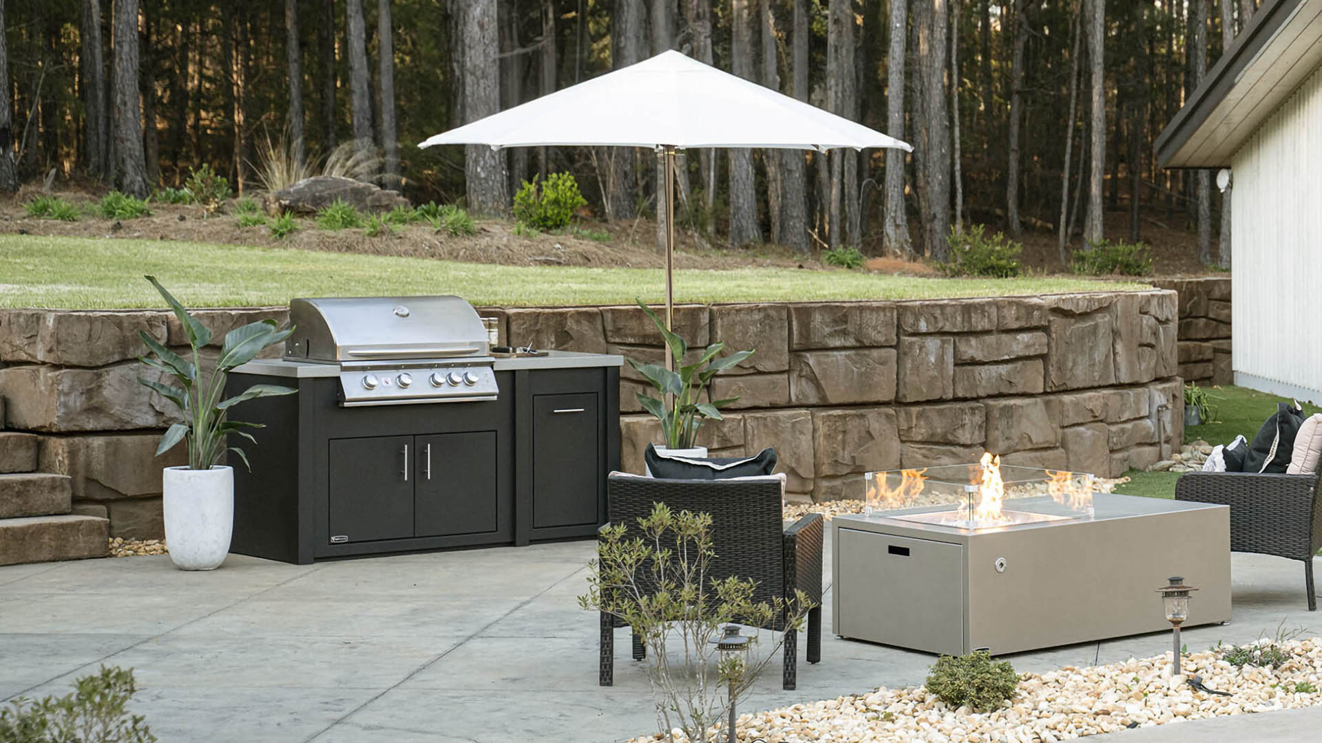 Stoll Magnolia Outdoor Kitchen